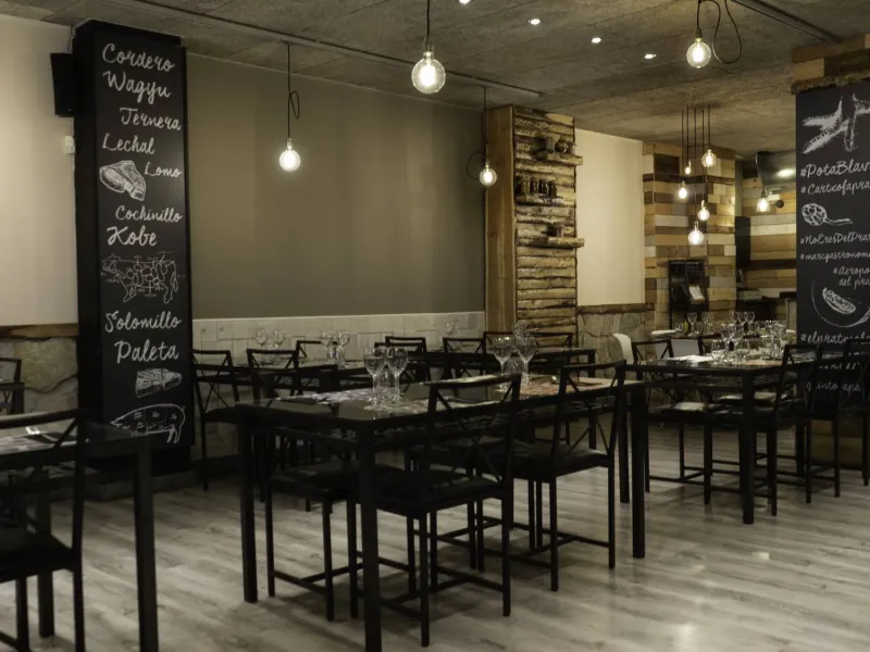 Rustic Restaurant - El Prat de Llobregat 